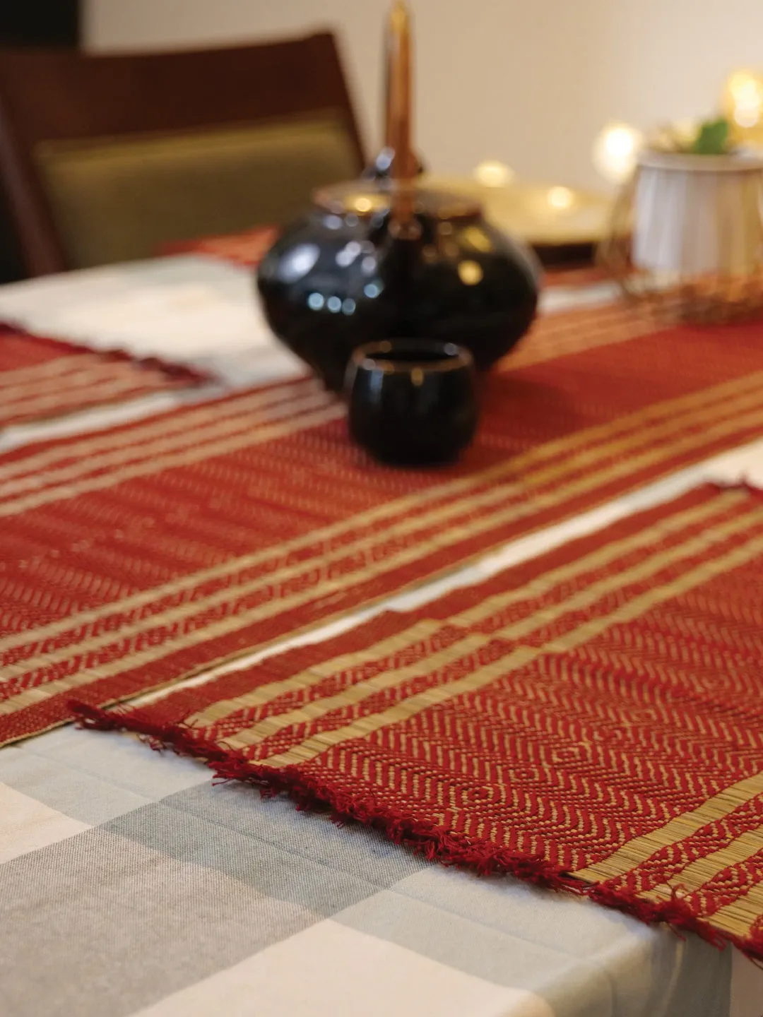 Handcrafted Madhurkathi Table Mat And Runner Set Maroon