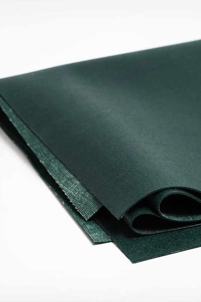 MANDUKA // eKO SUPERLITE TRAVEL YOGA MAT - 1kg - THRIVE